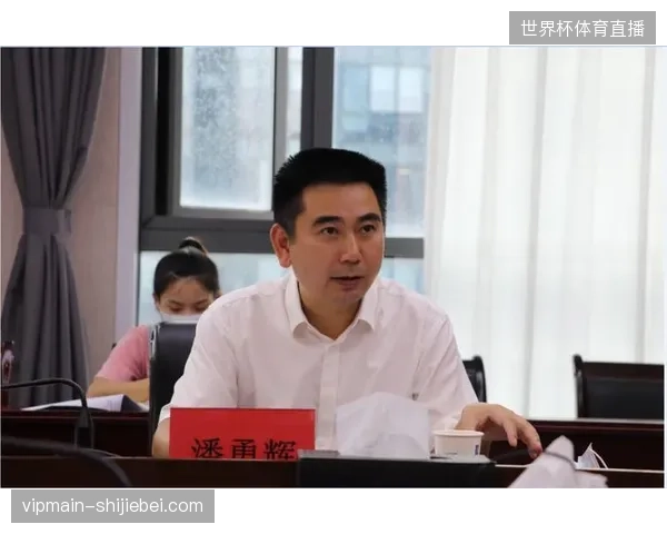 单一运营模式正在纠偏，高密度版权拆解促使运营方剥离无效资产以抵减亏损